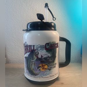 Bass Pro Shops “The thrill of the Catch” Insulated Travel Cooler 64oz mm-64